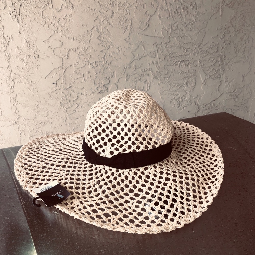 Hat - Picture 4 of 4
